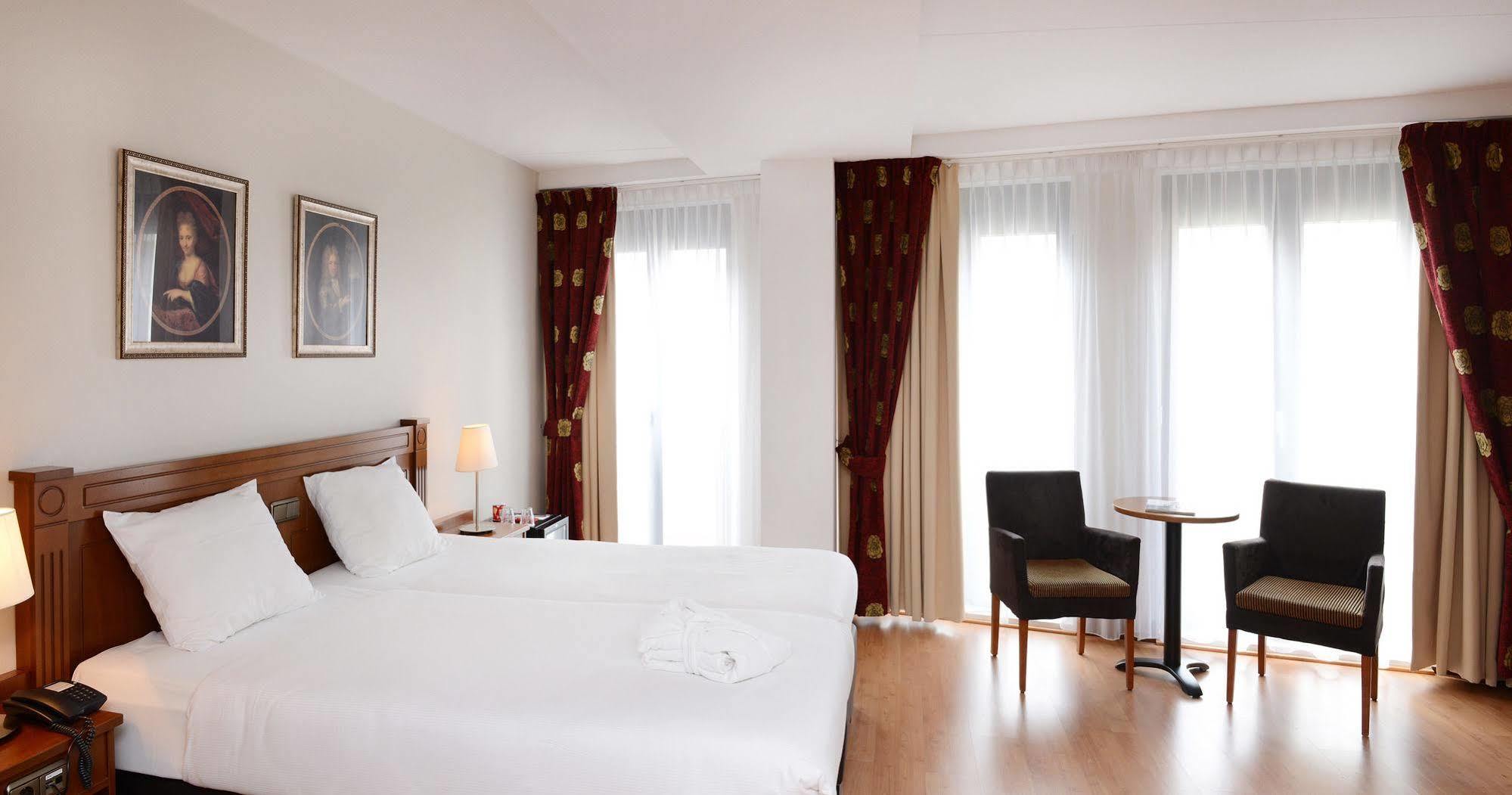 Hotel Amrath Grand Frans Hals 4*